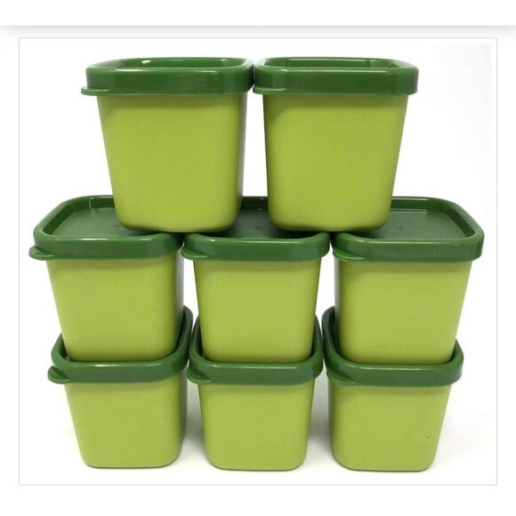 New In Bag Tupperware set of 8 Green Microwave Steamer 2 oz Ramekins W Lids - Picture 3 of 3